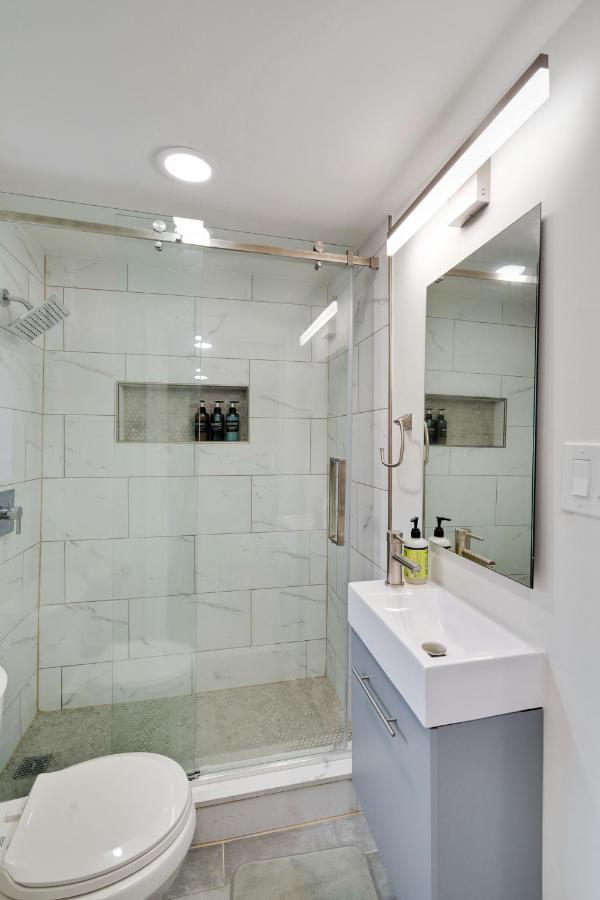 King Suite Luxurious, Modern Couple Retreat Philadelphia Eksteriør billede